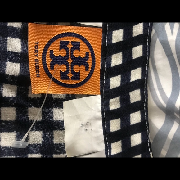 Gorgeous top - Picture 2 of 8